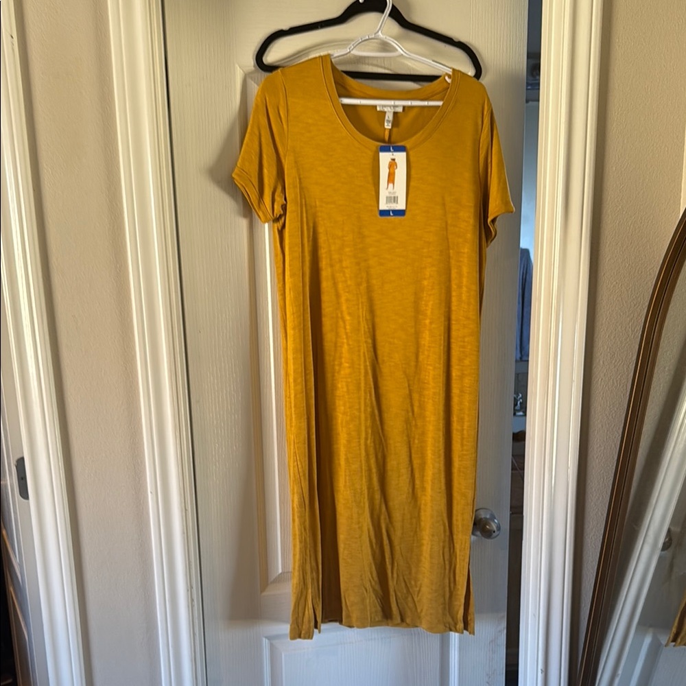 Jessica Simpson Mustard Yellow Dress